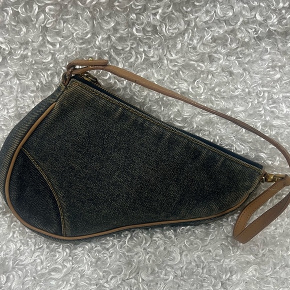 CHRISTIAN DIOR Mini Saddle Pochette - Picture 1 of 12